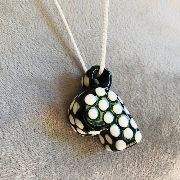 Necklace - Art glass whistle on a 23" cord. Whistle works!! - Picture 2 of 5